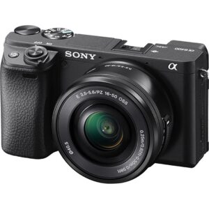Sony A6400 (ILCE-6400A) + E PZ 16-50mm f/3.5-5.6 OSS II - immagine 1
