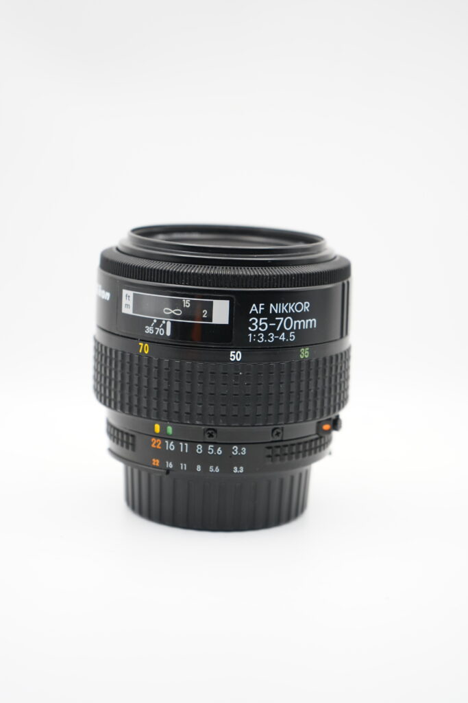 NIKON AF 35-70/3.3-4.5