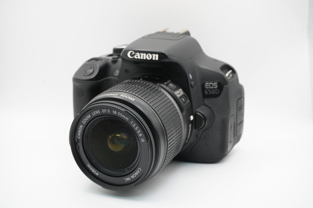 CANON EOS 650D +18-55/3.5-5.6 IS - Usato