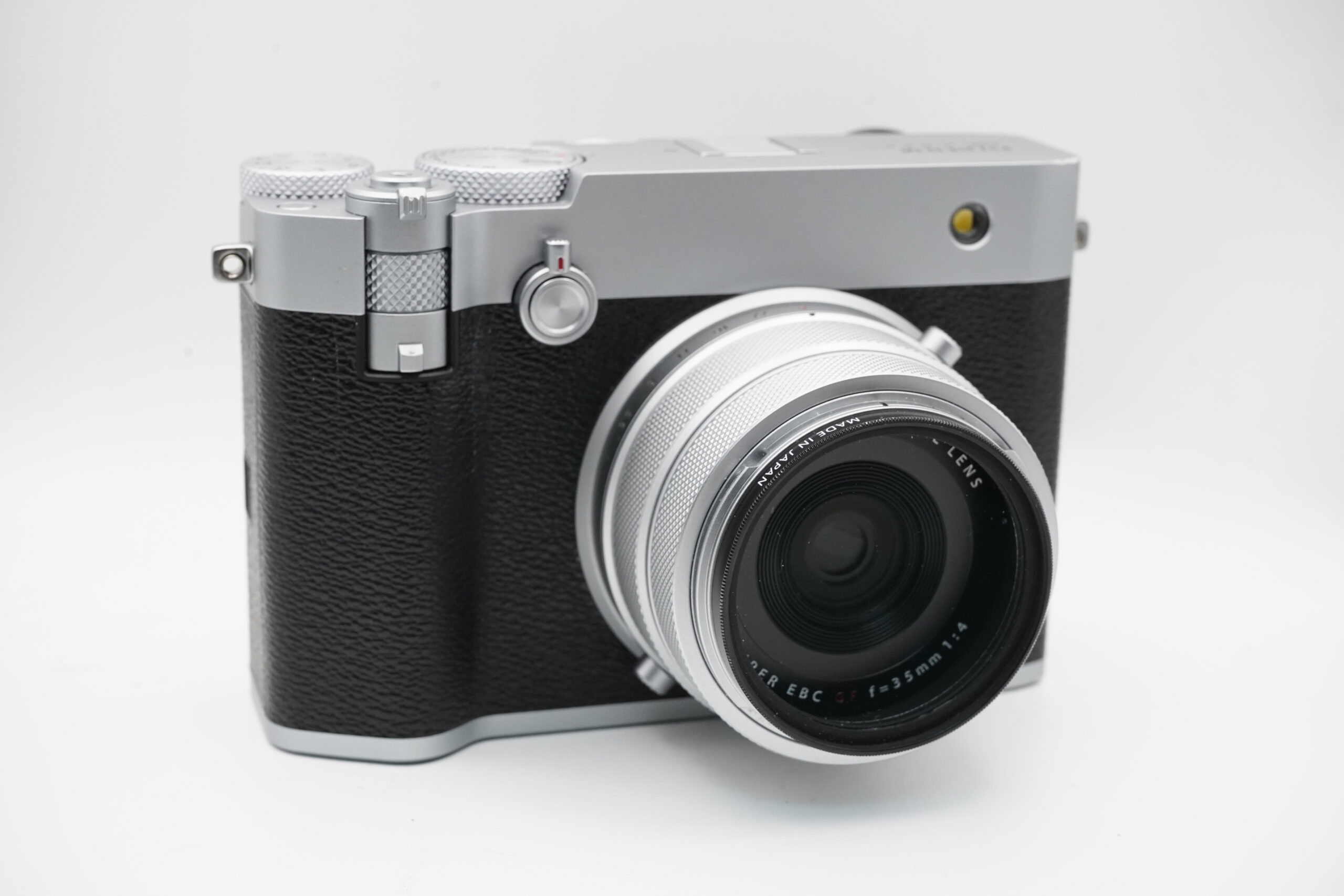 FUJIFILM GFX 100 RF + SUPER EBC GF 35/4.0 (USATO)