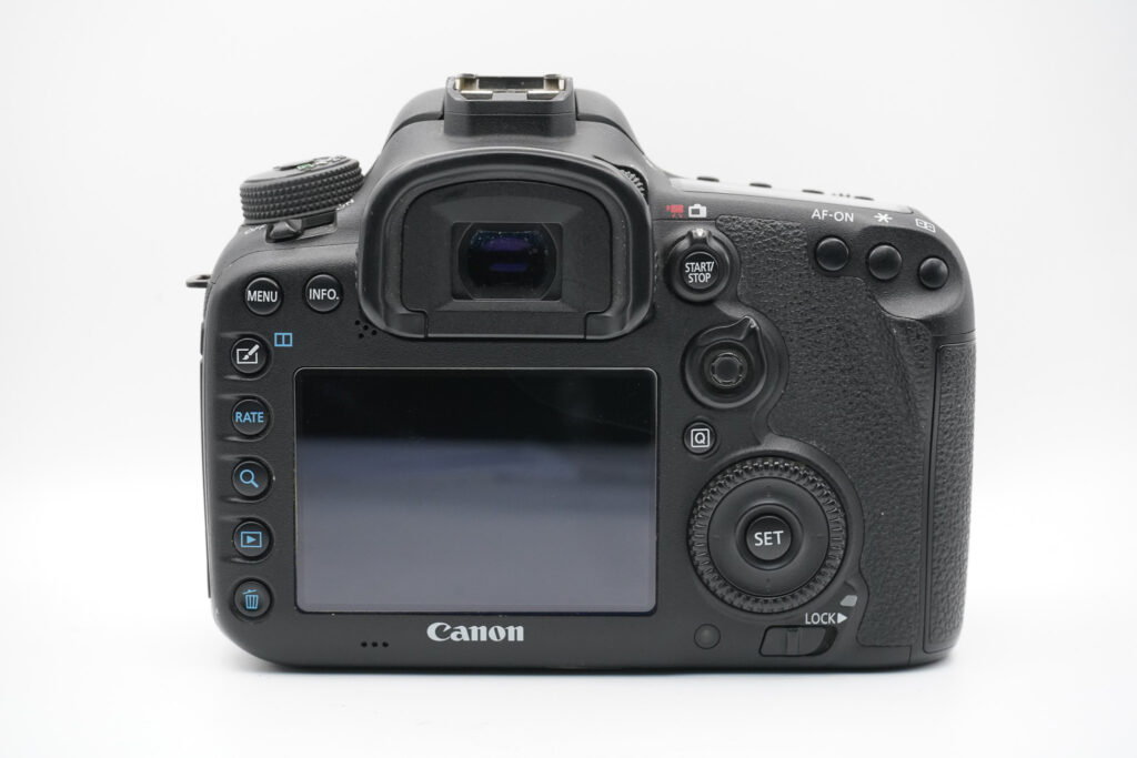 Canon EOS 7D Mark II (Copia)